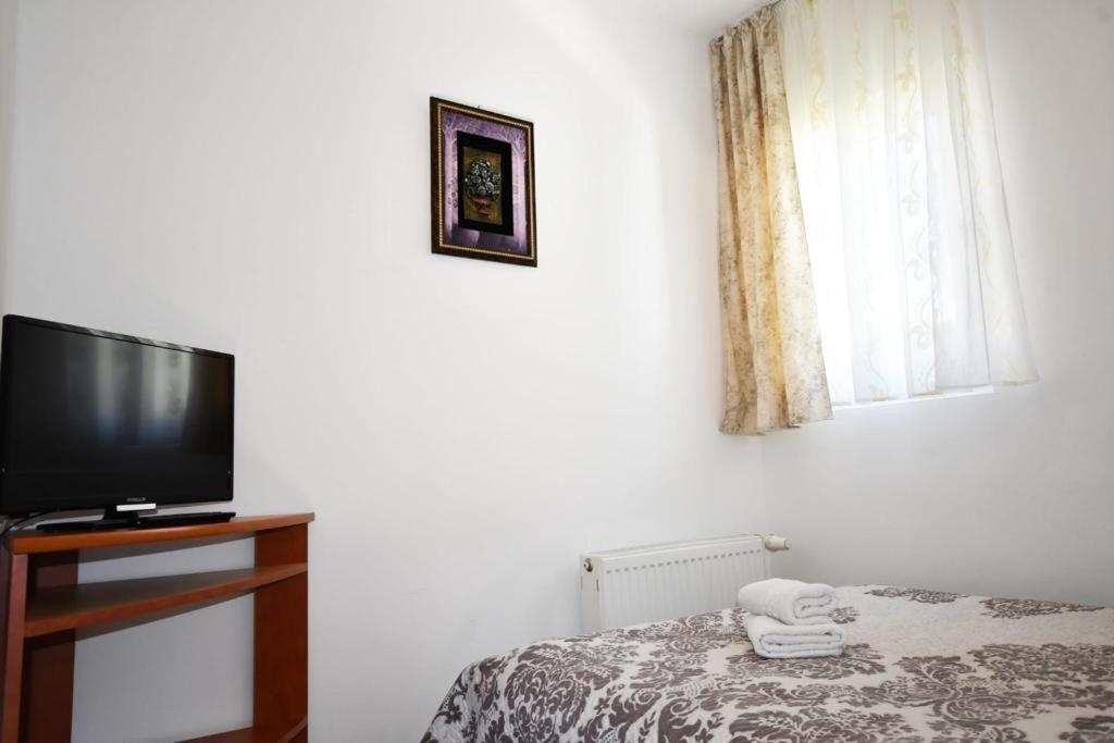Casa Stefanut Hotell Moeciu De Sus Exteriör bild