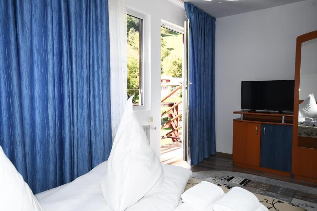 Casa Stefanut Hotell Moeciu De Sus Exteriör bild