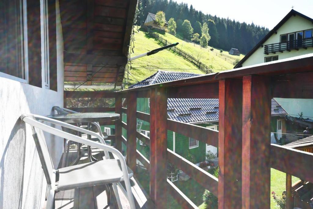 Casa Stefanut Hotell Moeciu De Sus Exteriör bild