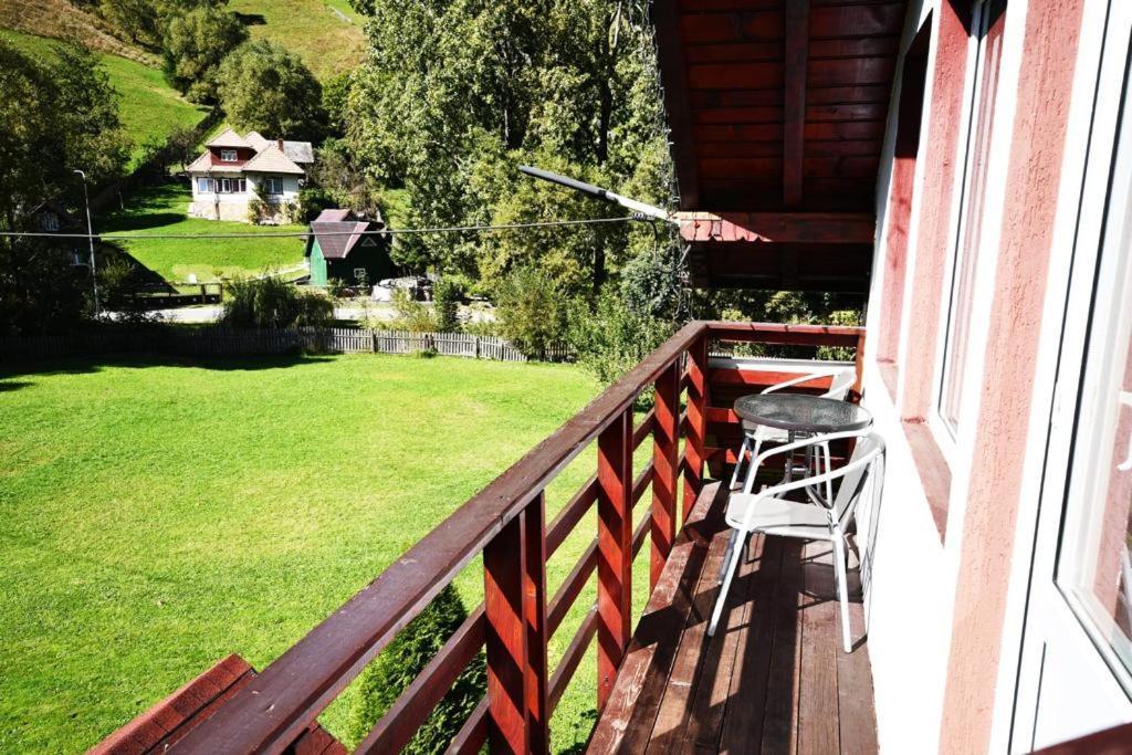 Casa Stefanut Hotell Moeciu De Sus Exteriör bild